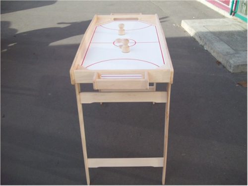 Csúszókorongos hoki játékasztal lábbal