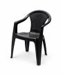 Kora rattan hatású műanyag karfás kerti szék barna O241