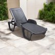 Pool rattan hatású műanyag kerti fix napozóágy antracit szürke O279