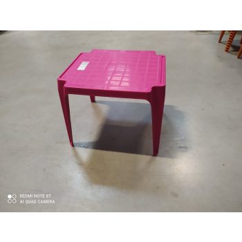 Susi műanyag kerti gyermek asztal pink négyszögletes O163