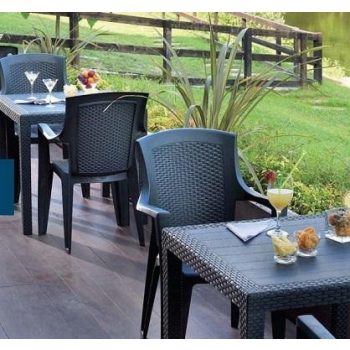 Kinged műanyag kerti rattan hatású barna szett