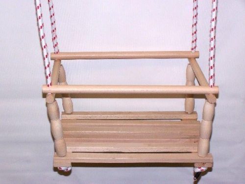 Natúr színű fa gyermek hinta